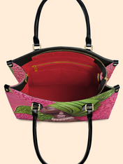 Divine Green Premium Leather Handbag QR0TD705