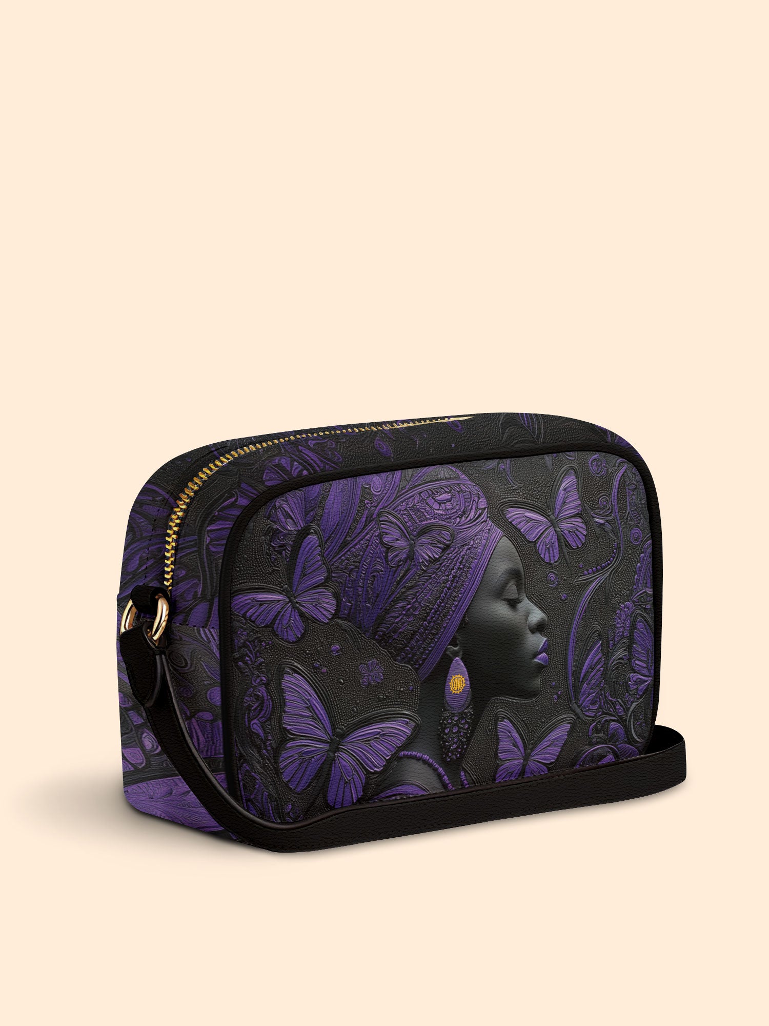 Majesty Known Boxy Crossbody Bag QR0XD257