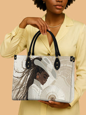 Buffalo Moon Premium Leather Handbag QR0TD485