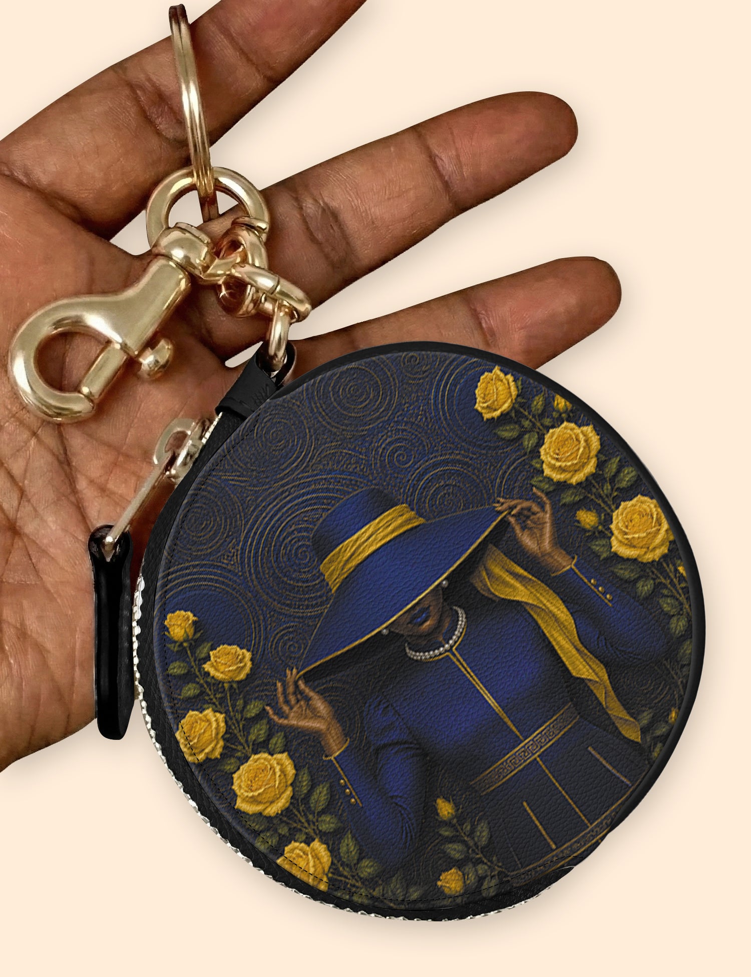 Mockup5_20260615_CircularCoin_RegalBloom_ARND140_ADSG055.jpg