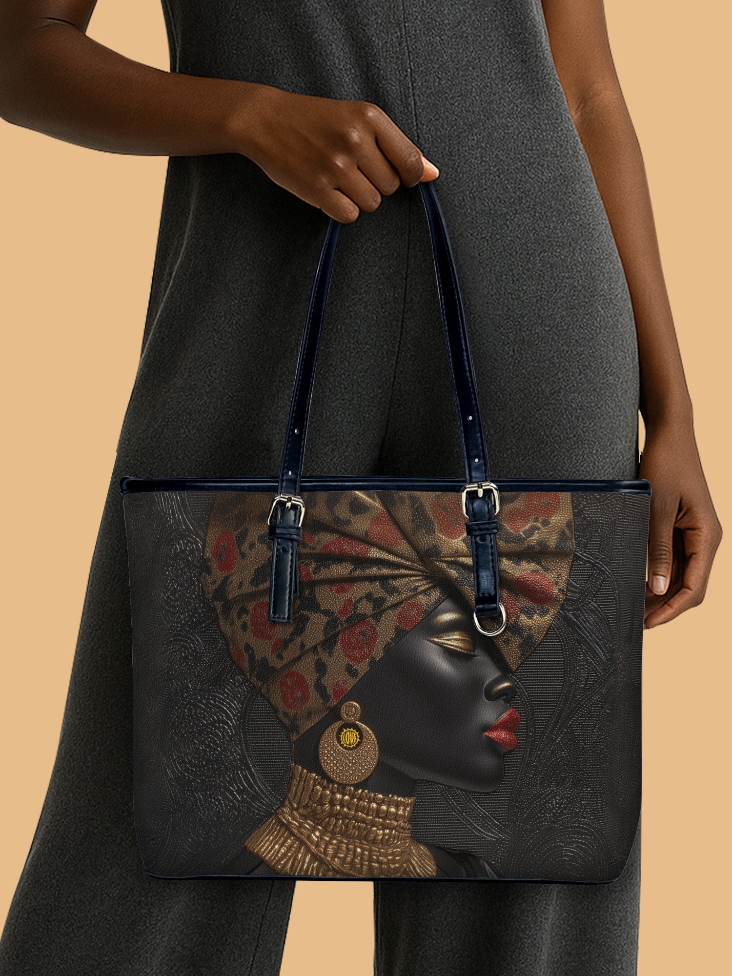 Golden Panthera Leather Bucket Bag QR0XD735