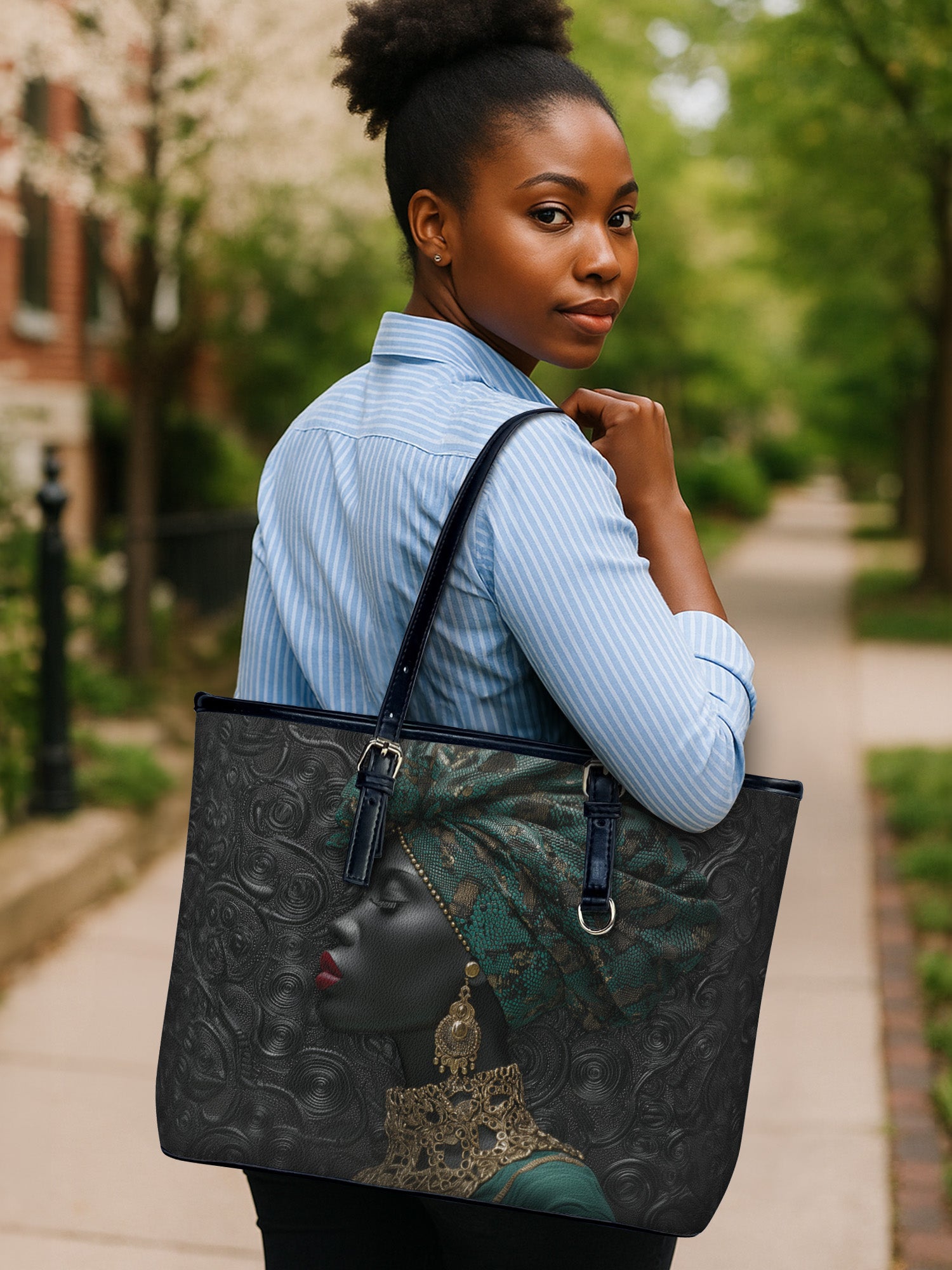 Emerald Grace Leather Bucket Bag QR0XD737