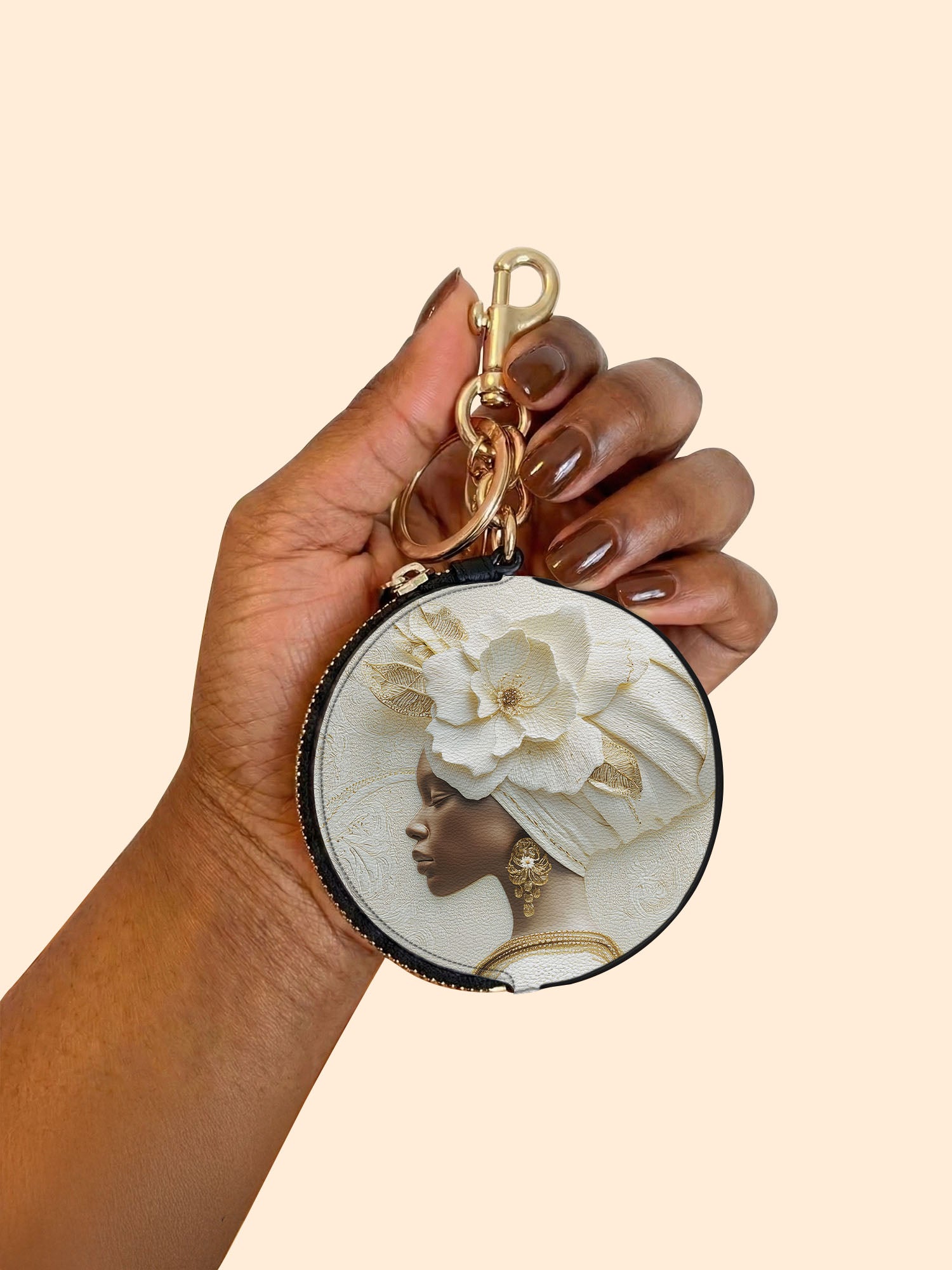 Pearl Serenity Circular Coin Pouch Bag Charm QR0TV193