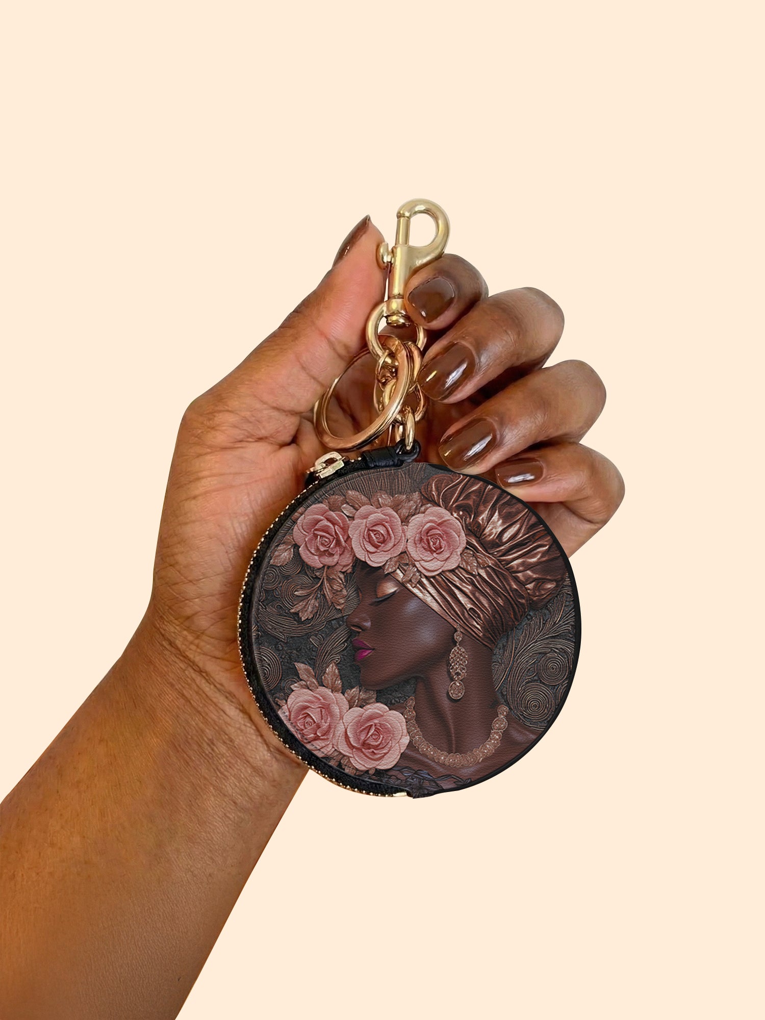 African Allure Circular Coin Pouch Bag Charm QR0XD531