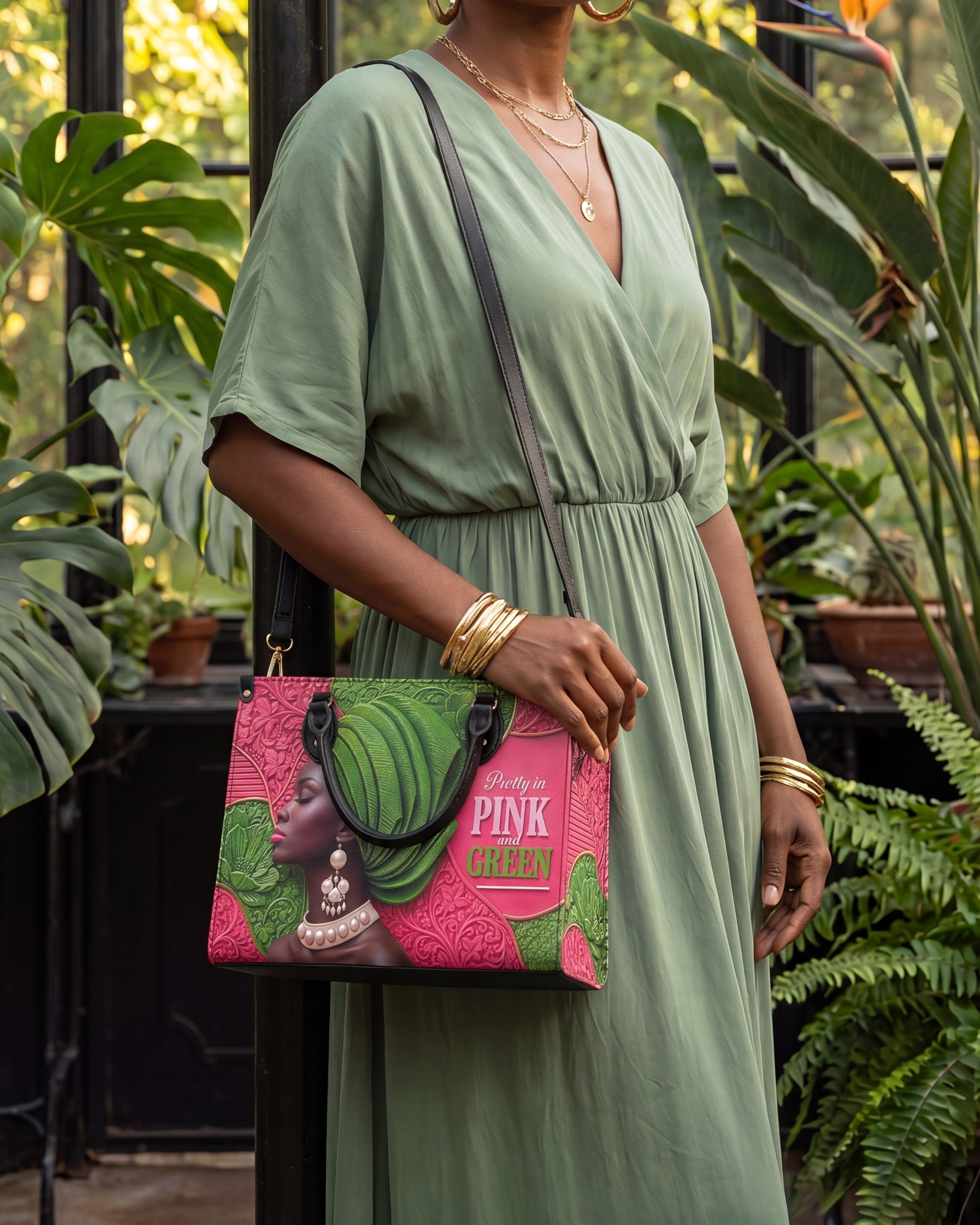Divine Green Premium Leather Handbag QR0TD705
